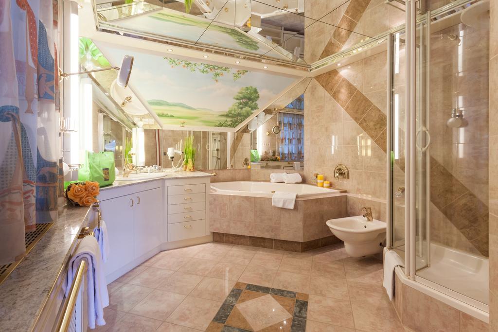 Villa Katharina Penthouse Wohnung Willingen  Room photo